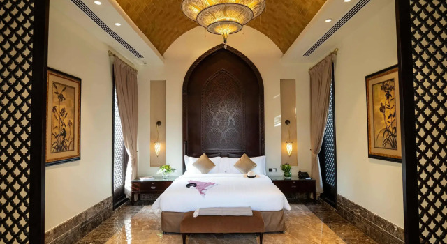 Al Areen Palace & Spa, Reservar Hotel Hotéis em Southern Governorate com estacionamento, Estacionamento