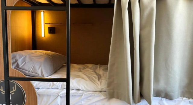 Кровать в общем номере Deer Hotel & Hostel