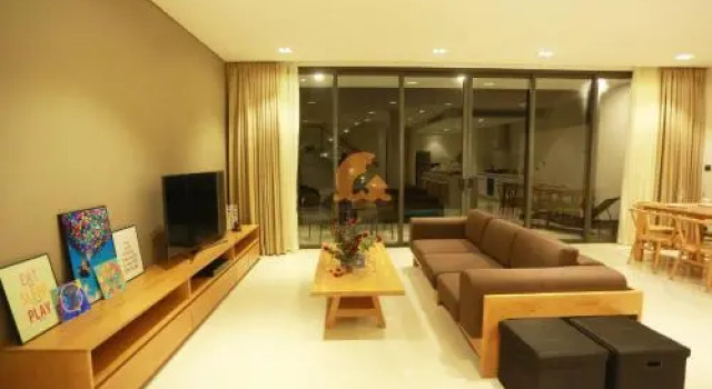 Luxury Villas 4BRS - Make Your Trip Wonderful-Istay, Prenota Hotel Hotel a Da Nang con parcheggio, Parcheggio