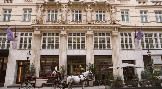 Steigenberger Hotel Herrenhof