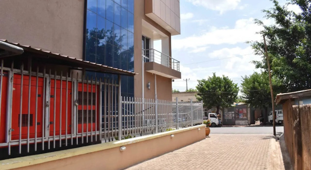 Selig Hotel, Varaa Hotelli Moshi Hai