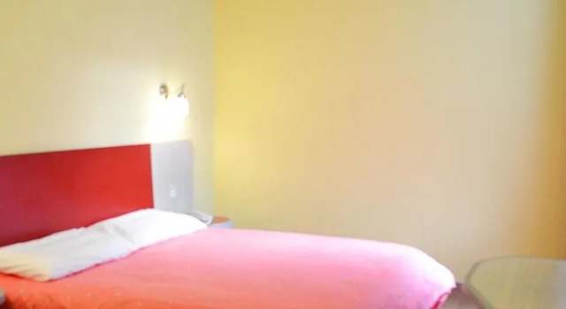 Home Inn Songjiang Fangzhouyuan - Shanghai, Varaa Hotelli Songjiang Shanghai