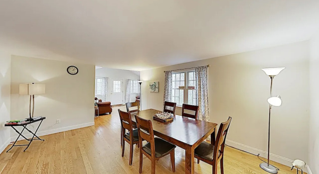 New Listing! Spacious Harwich Charmer - Near Beach 3 Bedroom Home, Забронировать Дом для отпуска Харвич Полуостров Кейп-Код