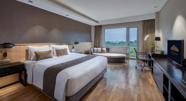 Camera Premier con balcone e con vista sul campo da golf Delonix Hotel Karawang