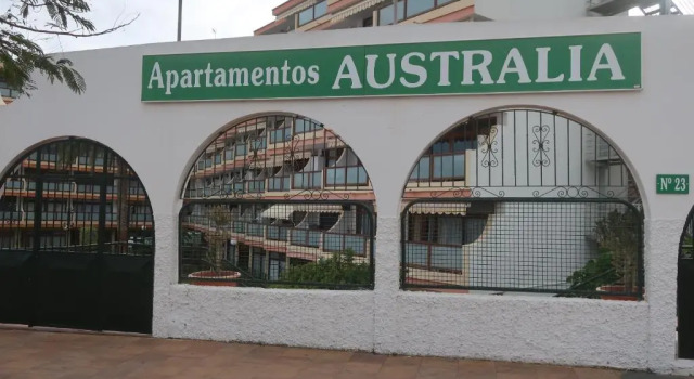 Sunny Apartment Australia by Yumbo, Забронировать Апартаменты/квартира Отели Плайя дель Инглес с бассейном, рядом с Экуменический храм Эль-Сальвадор, Бассейн