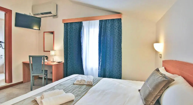 Двухместный номер Standard Hotel La Perla