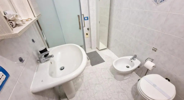 Апартаменты Monolocale Zona Monza-Milano Wi-fi Gratis, INTERO APPARTAMENTO