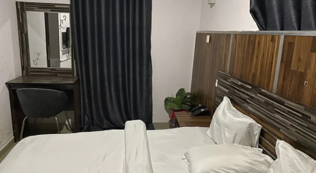 Апартаменты Palazzo Apartments