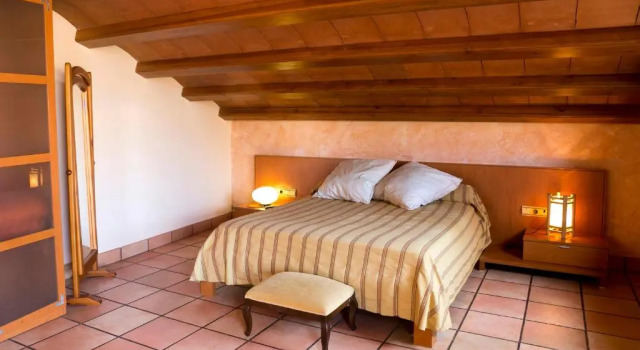 Люкс Hotel Restaurante La Masieta