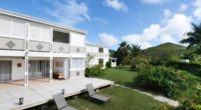 La Plenitude, Boek Hotel Orient Bay Sint Maarten