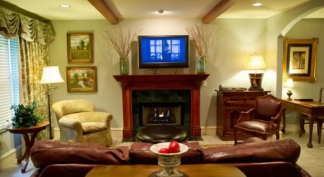 Коттедж The Sanford House Inn & Spa