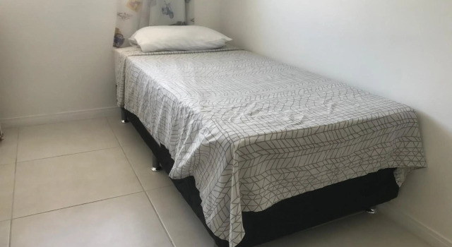 Mediterrâneo 507 - Todo Equipado, Suíte com Ar, Churrasqueira na Varanda, Internet 600MB WiFi, Estacionamento Grátis, a 1 Km das Praias, Забронировать Отель Отели штата Рио-де-Жанейро с парковкой, Парковка