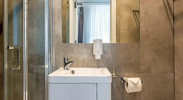 Двухместный номер Standard Queens Drive Hotel