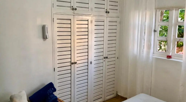 Коттедж с 2 комнатами V&V Beach House
