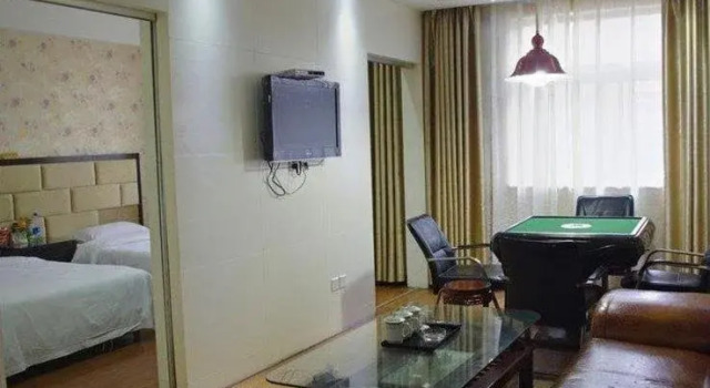 Xingrui Chain Hotel（Xuchang Liancheng Avenue）, Reserva ahora Hotel Hoteles en Henan con aparcamiento, Aparcamiento