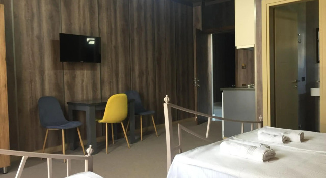 Nonas House and Aparts, Book Hotel Kobuleti 