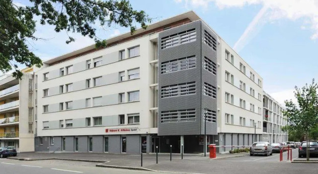 Одноместный люкс Séjours & Affaires Rennes Villa Camilla