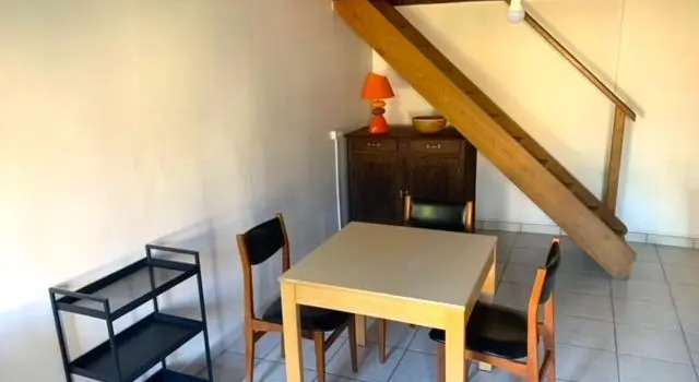 Petite maison lorraine avec cheminée et jardin, Book Hotel Hoteller i Meuse med pool, Swimmingpool