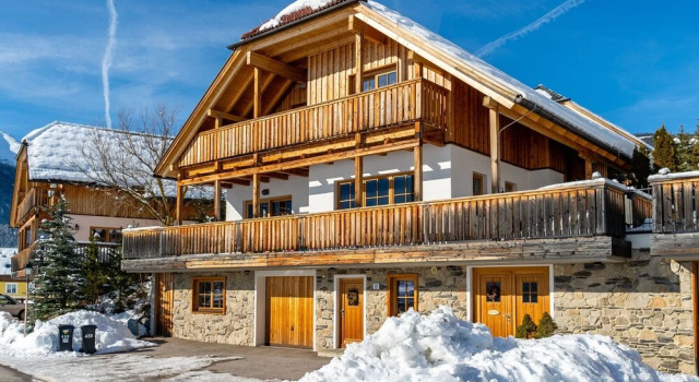 Opulent Chalet in Mauterndorf With Whirlpool & Sauna
