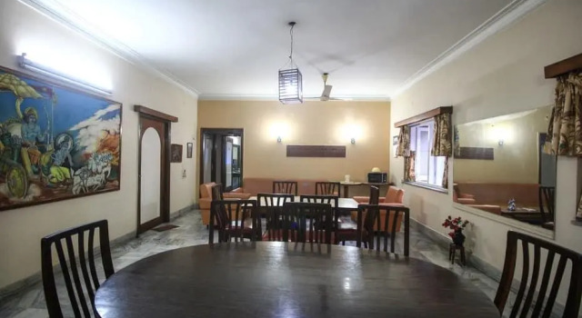 Sarojdeep Guest House, Забронировать Гостевой дом Баллигандж Калькутта