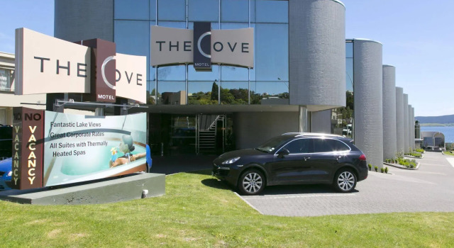 The Cove- On The Lake, Забронировать Мини-отель Мини-отели Lake Taupo, Мини-отель