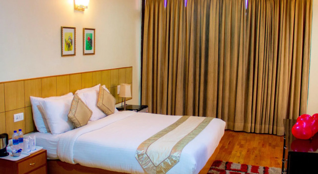 Hotel Broadways Inn, Забронировать Отель Недорогие отели Манали, недорого