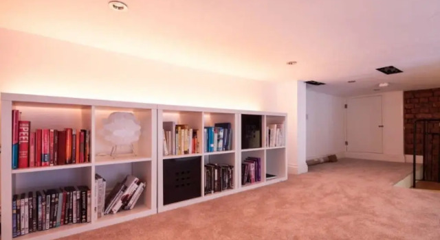 Beautiful 2 Bed Duplex w/ Mezzanine in City Centre, Забронировать Отель Манчестер Большой Манчестер, рядом с Район Гей-виллидж в Манчестере