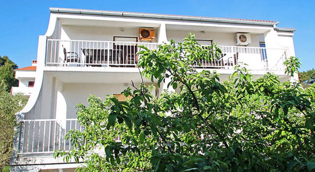 Apartment Damir Spiez 29980, Rezerwuj Apartament Hotele w Kvarner Islands z parkingiem, Parking