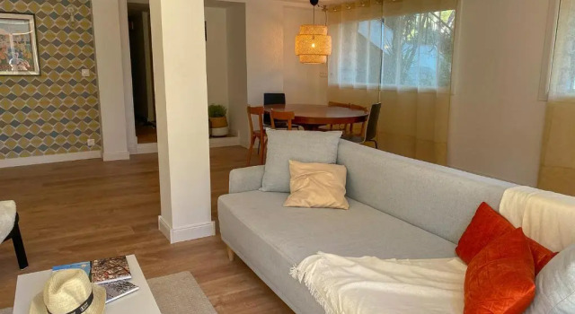 Appartement récent, plages à pied, 3 chambres, 95 M2, jardin et parking