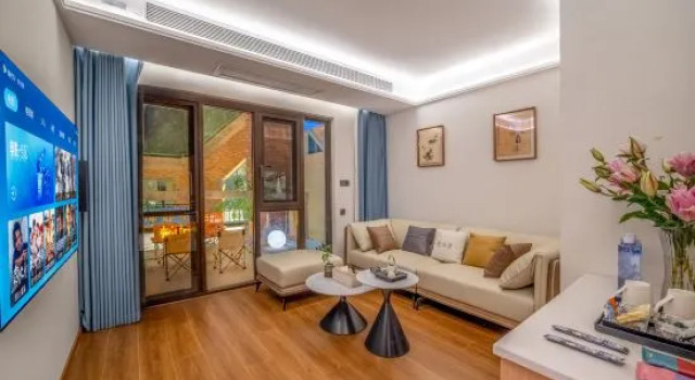 Люкс Executive с балконом Joyous Hotel Kunming
