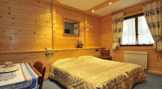Hôtel Les Armaillis, Prenota Hotel Hotel a Alvernia con parcheggio, Parcheggio