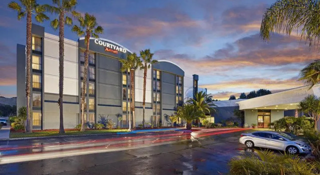Двухместный люкс Courtyard Vallejo Napa Valley