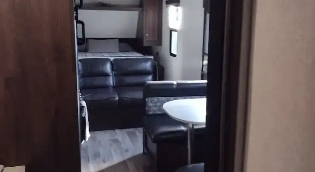 Branson RV Resort, Забронировать Курортный отель Отели Table Rock Lake с парковкой, Парковка