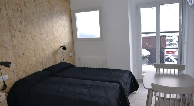 Apartamentos Gorbea Suites, Reservar Apartamento Hotéis em Granada com pequeno-almoço, Café da manhã