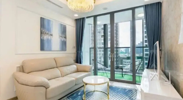 Апартаменты с 2 комнатами с балконом и с панорамным видом The Aquamarine Landmark Suites - Poolside Access at L4B