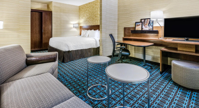 Двухместная студия Fairfield Inn & Suites Van Canton Area