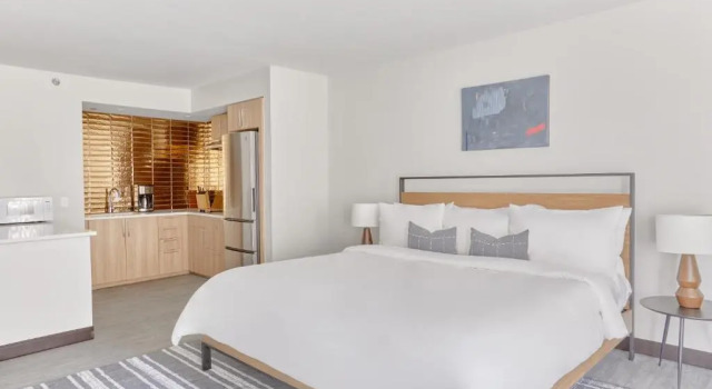 Студия The Quincy, an Ascend Collection Hotel