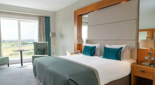 Номер Deluxe с видом на поле для гольфа Portmarnock Resort & Jameson Golf Links