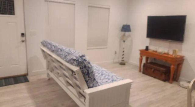 Коттедж c 1 комнатой Coastal Cottage Bay House