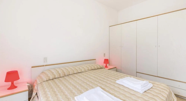 12/a 3.p.int. 20, Book Hotel Martinsicuro 