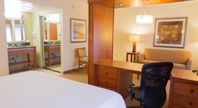 Трёхместный люкс Hampton Inn & Suites Radcliff - Fort Knox