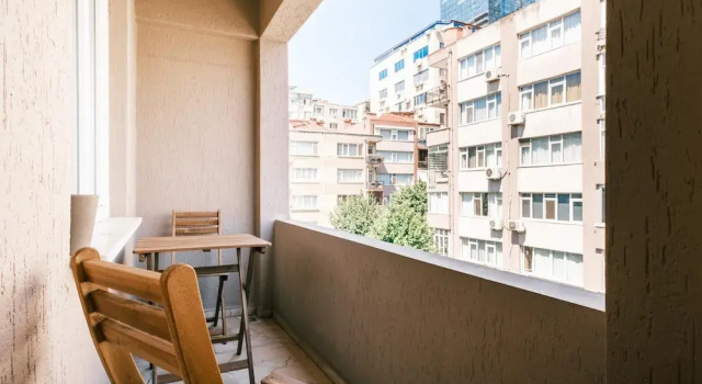 Апартаменты Chic Flat w Balcony 5 min to Cevahir Mall in Sisli