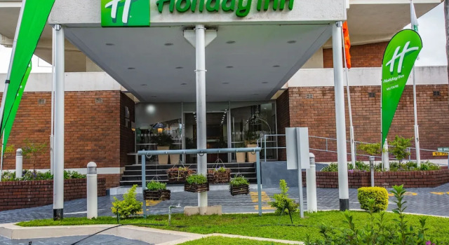 Holiday Inn Mutare by IHG, Đặt Khách sạn Khách sạn 4 sao ở Manicaland, 4*