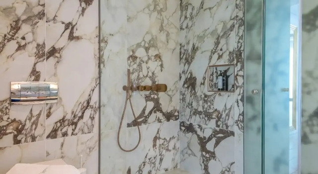 Люкс Diamond Deluxe Hotel