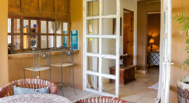 Двухместный люкс с частичным видом на океан The Bungalows Hotel