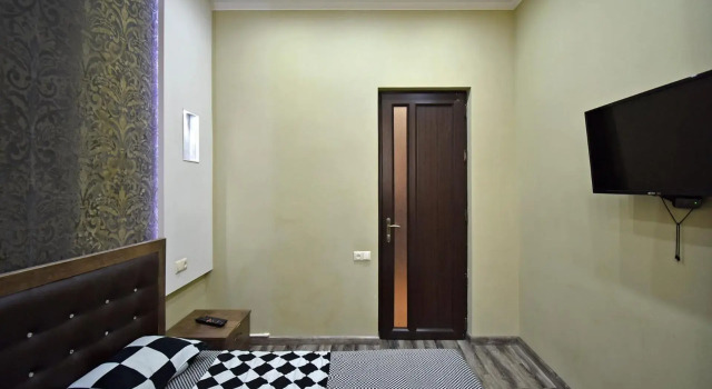 Amiryan street 1 bedroom Modern apartment With Balcony AM777, Prenota Appartamento Hotel a Erevan con parcheggio, Parcheggio