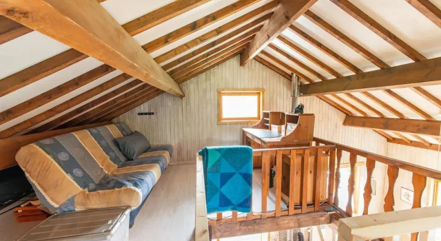 Коттедж Holiday Home in Bievre With Garden