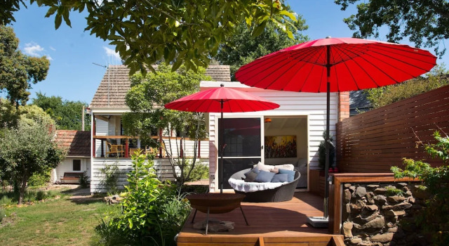 Zelman Cottage, Забронировать Дом для отпуска Хепбёрн-Спрингс Daylesford and the Macedon Ranges
