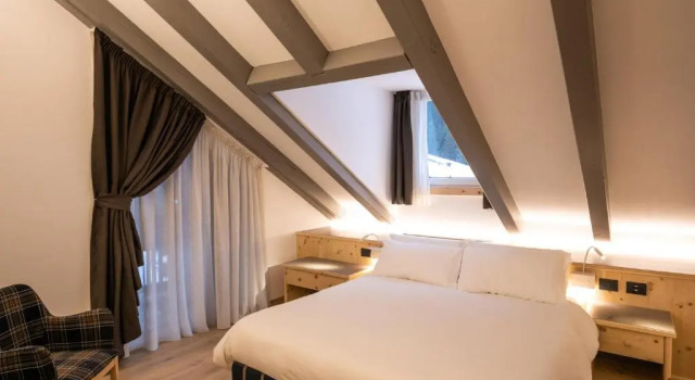Двухместный номер Comfort Hotel Medil