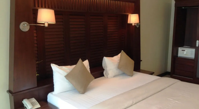 Номер Deluxe с балконом August Suites